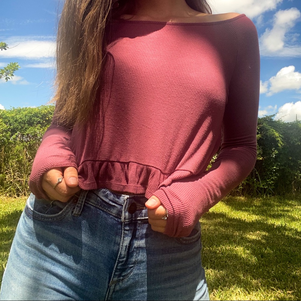 Pink/purple long sleeve crop